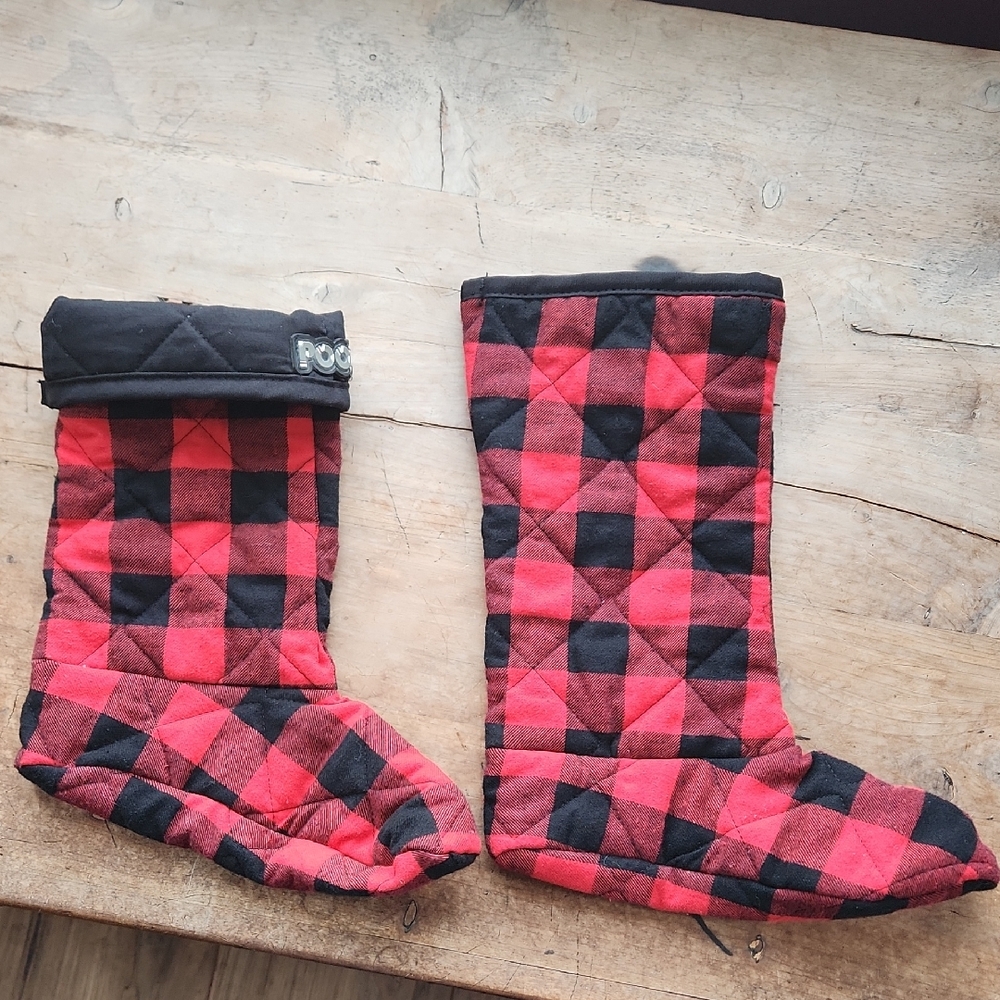 Pook Red and Black Plaid Quilted Boot Liners